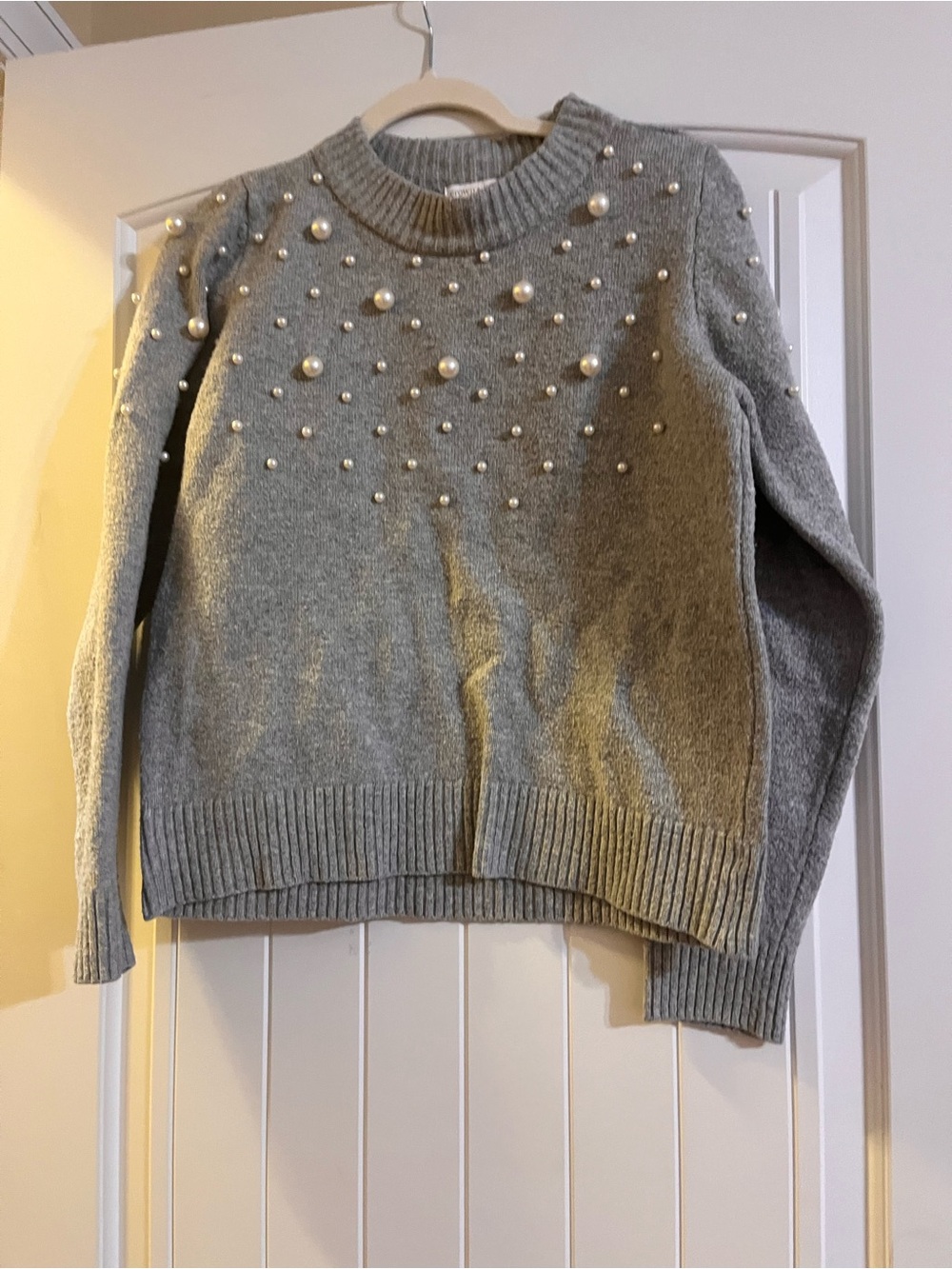Women’s crown & ivy Light Gray Pearl-Embellished Crewneck Sweater